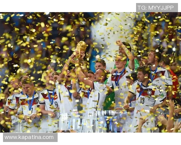 德国足球13号球星是谁 盘点德国国家队历史上著名13号球员 德国足球13号球星是谁 盘点德国国家队历史上著名13号球员