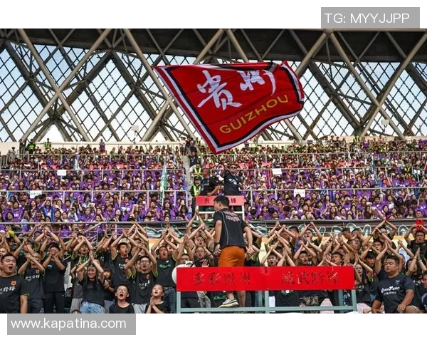 美国足球球星加盟中国职业联赛推动中美体育交流与发展新机遇 美国足球球星加盟中国职业联赛推动中美体育交流与发展新机遇