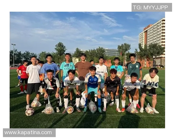 百名现役足球巨星全景盘点纵览绿茵赛场辉煌瞬间 百名现役足球巨星全景盘点纵览绿茵赛场辉煌瞬间