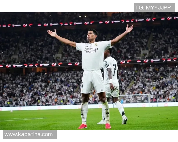 足球球星边锋过人技巧与速度爆发全面解析 足球球星边锋过人技巧与速度爆发全面解析